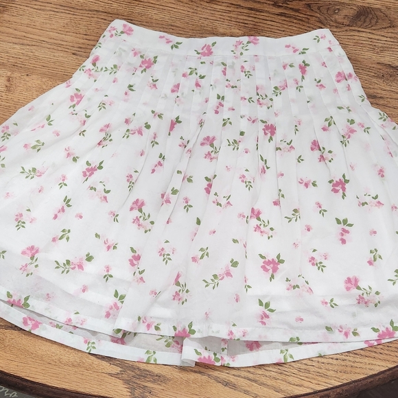 J. Crew Dresses & Skirts - Floral White and Pink Women's Skirt